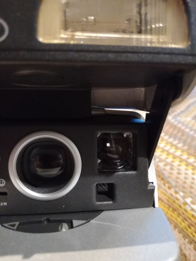 Cámara Polaroid P600 Plata