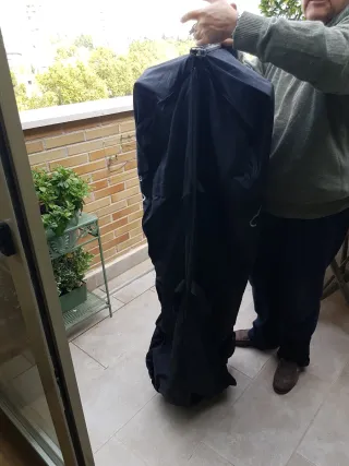 Bolsa para ropa negra