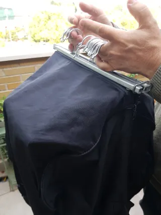 Bolsa para ropa negra