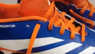 Botas de fútbol Adidas seminuevas talla 39