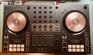 Controlador Traktor S3 + Licencia + Maletín 