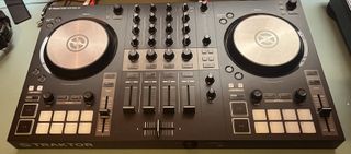 Controlador Traktor S3 + Licencia + Maletín 