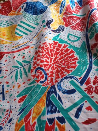 Pañuelo estampado multicolor 100% silk