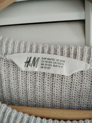Jersey H&M Beige Talla M con Bolsillo Negro