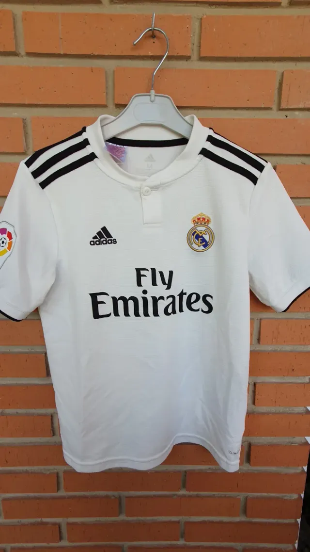 Equipación Real Madrid Adidas Talla M 11/12 años