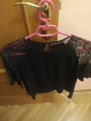Blusa SHEIN encaje manga corta negra Talla S