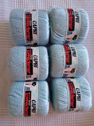 6 ovillos lana hilo azul claro
