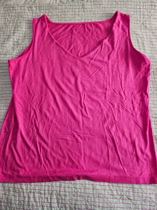 Camiseta sin mangas rosa