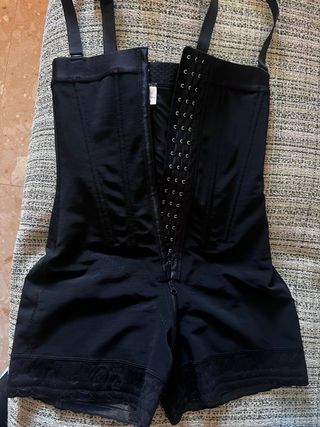 Faja Moldeadora Negra Talla M Sin Costuras