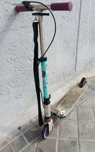 2 Patinetes Oxelo Mid 5 Morado y Verde 