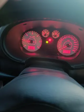 Seat Leon FR 1M (UNICO DUEÑO)
