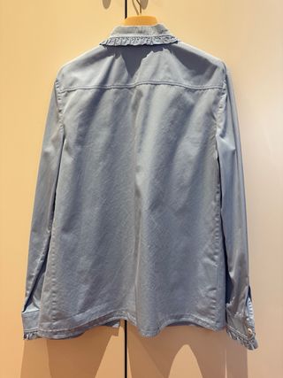Camicia Miu Miu azzurra con rouches