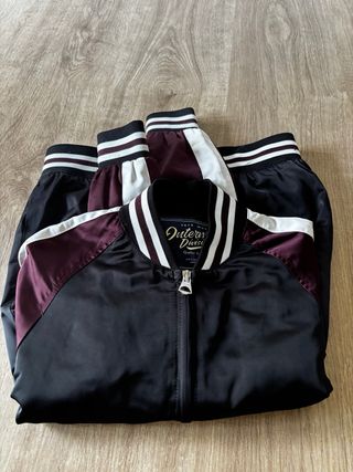 Chaqueta Zara Raso Negra y Granate talla S