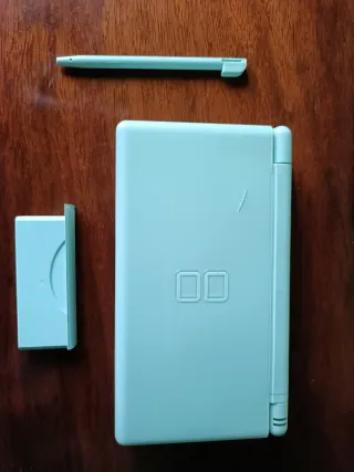 Nintendo DS  lite