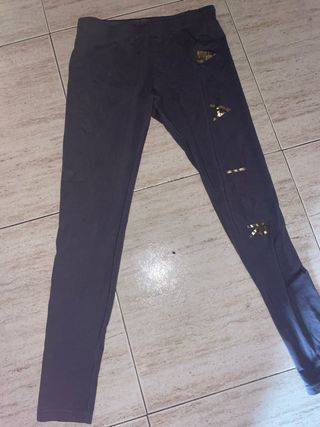 Leggings Nike grises con logo