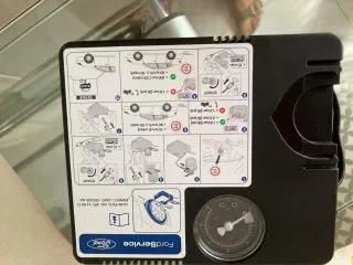 Compresor de aire para pinchazos ruedas de coche