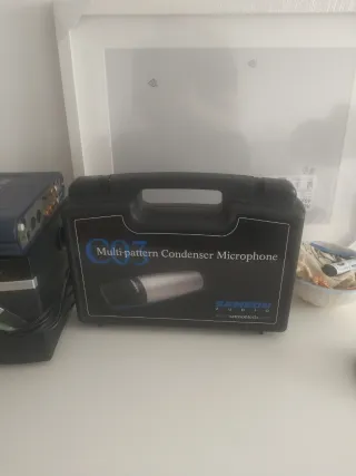 Tarjeta Sonido M-Audio, Altavoces y micro