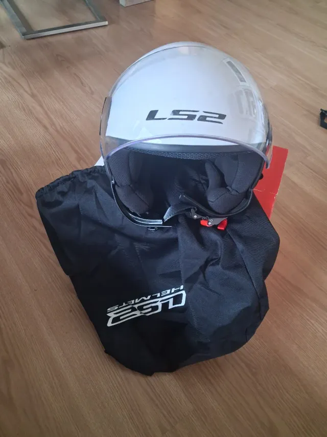 Casco Moto LS2 Blanco con Visera y Bolsa