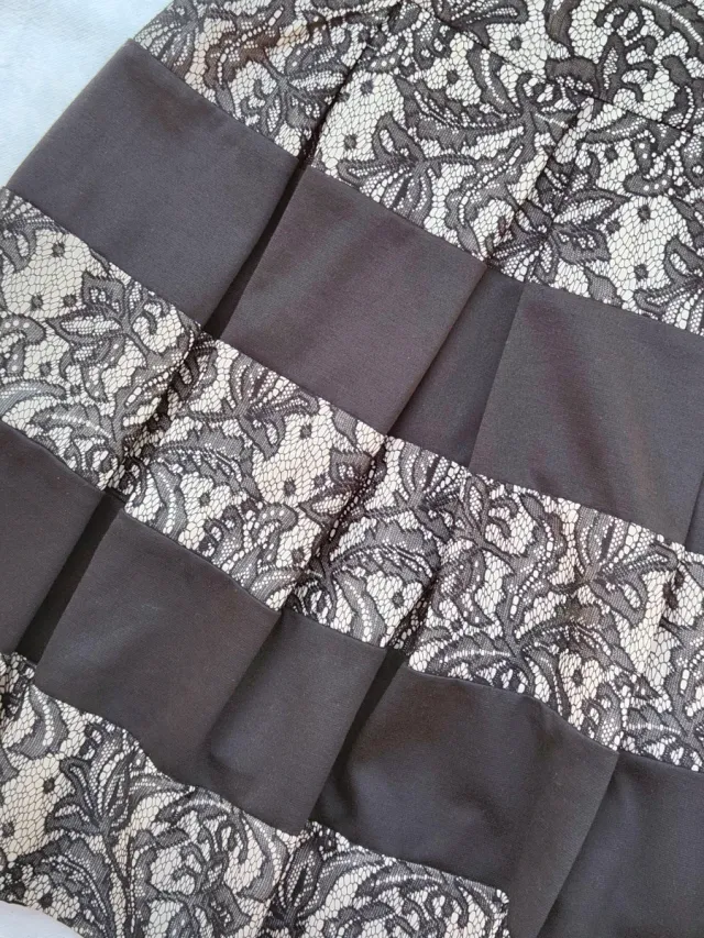 Vestido fiesta encaje beige y negro T.44