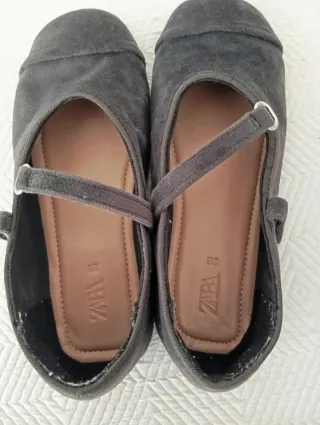 Merceditas Zara niña gris marengo