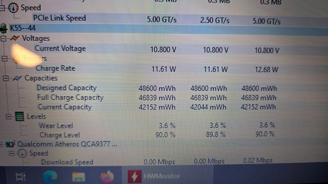 Portátil ASUS F55V. i3-3110M- Geforce 610M