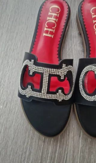 Sandalias CHCH negras con pedrería