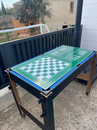 Mesa de futbolín multijuego