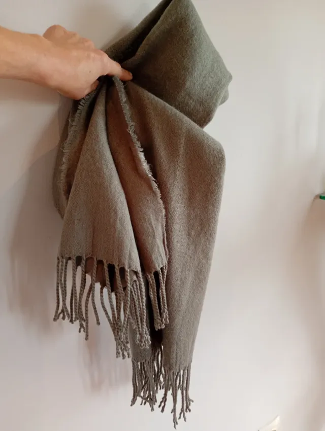 Bufanda / Pañuelo Beige y Verde