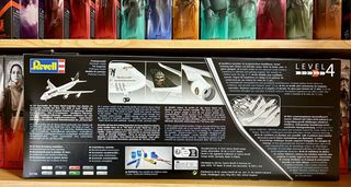 Maqueta Revell Iron Maiden Boeing 747 Ed Force One