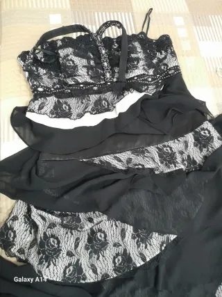 Vestido fiesta n/b y vestido fiesta marrón y verde