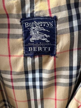 Gabardina Burberry Beige para hombre