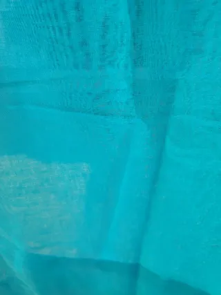 Cortinas azules de tela ligeras