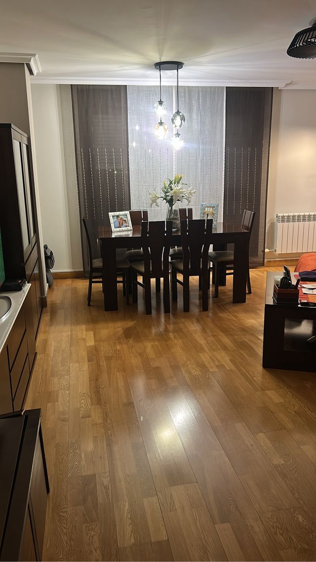 Cortinas de salón beige y marrón