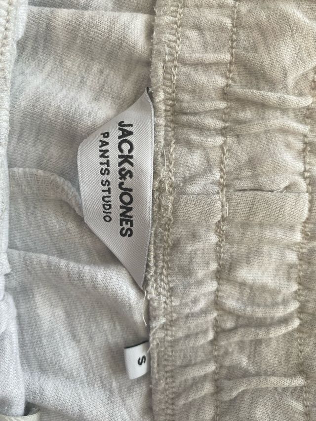 Pantalón corto deportivo Jack & Jones gris