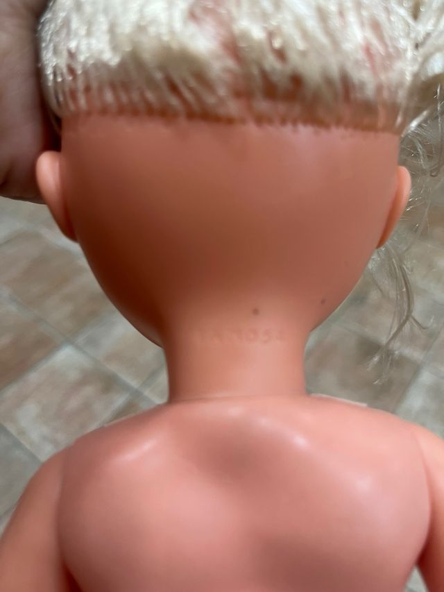 Nancy antigua muñeca rubia