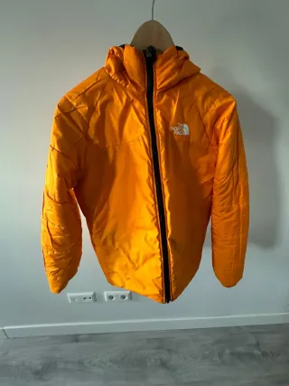 Cazadora The North Face niño negra. Talla xl niño