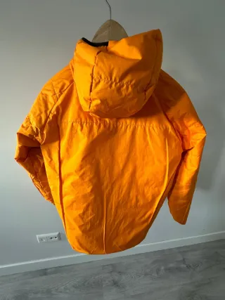 Cazadora The North Face niño negra. Talla xl niño