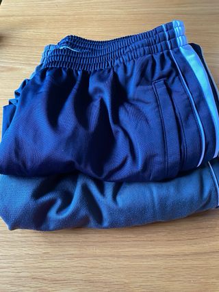 2 pantaloni tuta uomo blu e neri comodi