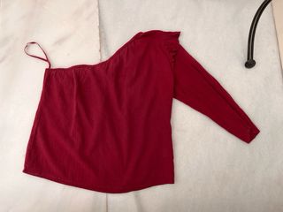 Blusa Renatta & Go 1 manga burdeos talla única