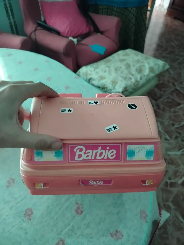 Auto convertibile rosa Barbie