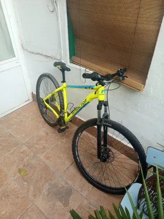 Bicicleta Atractor Trail Amarilla