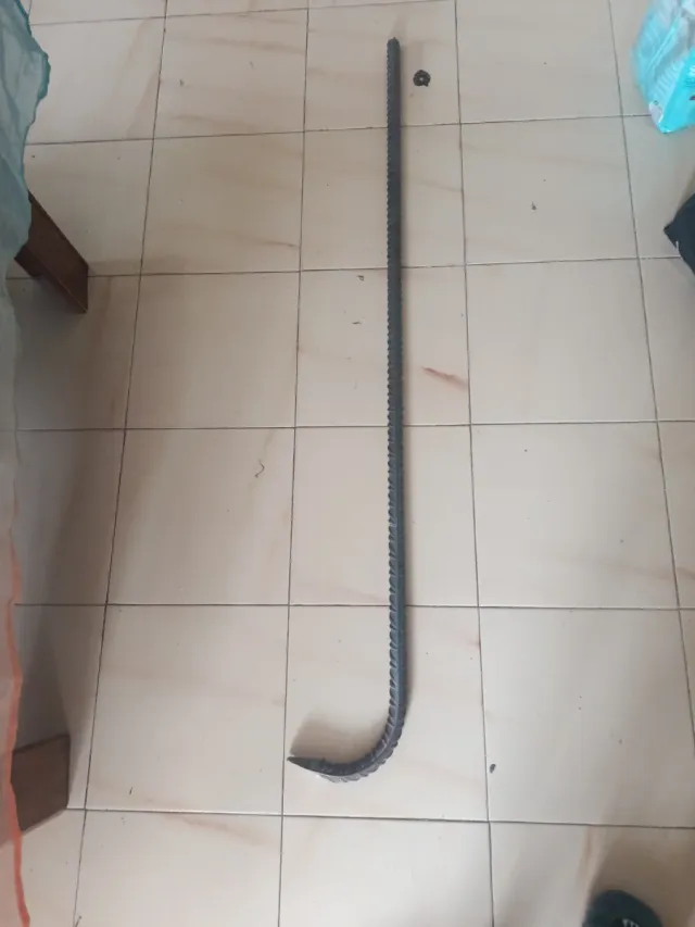 Palanca de cabra de metal  
1'50 