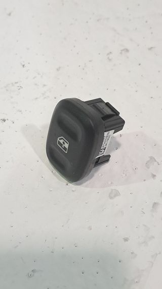 MANDO ELEVALUNAS DELANTERO DERECHO FIAT PANDA (319) (2)