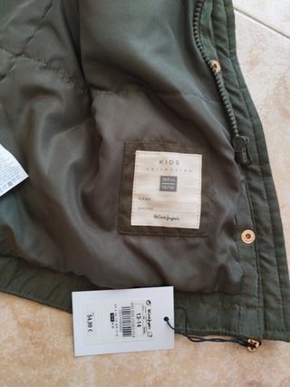 Parka niña verde militar nueva