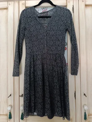 Vestido Zara encaje gris manga larga