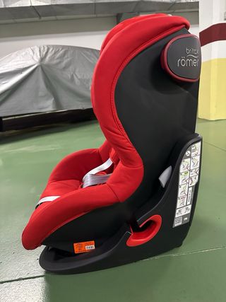 Silla de coche Britax Römer roja
