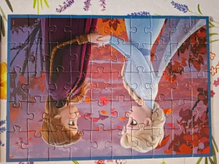 4 Puzzles Frozen de 50, 80, 100 y 150 piezas.