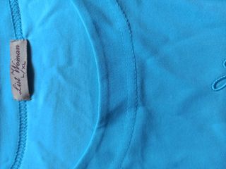 Blusa de encaje azul talla L