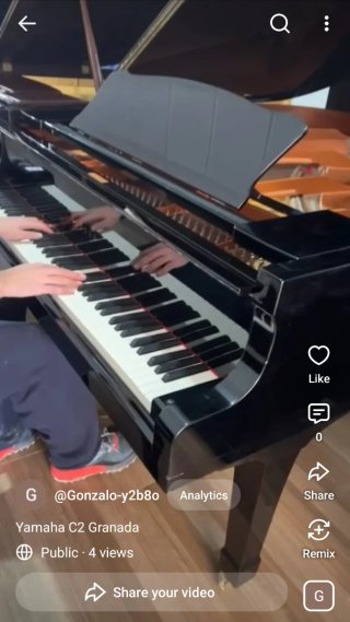 Yamaha C2 Piano de Cola (1.73m) - Estado Excelent