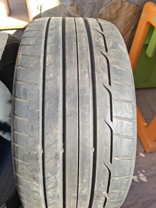 Dunlop sport maxx 245 40 R18 97Y